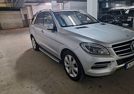 Mercedes-Benz ML 350 BlueTEC 4MATIC -