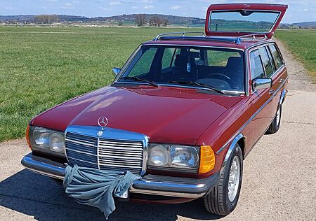 Mercedes-Benz E 230 S 230 TE