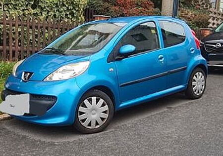 Peugeot 107 Petit Filou 70 Petit Filou