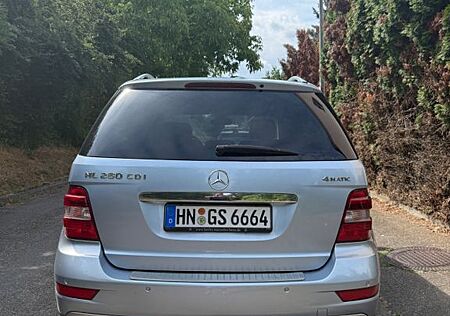 Mercedes-Benz ML 280 CDI 4MATIC -