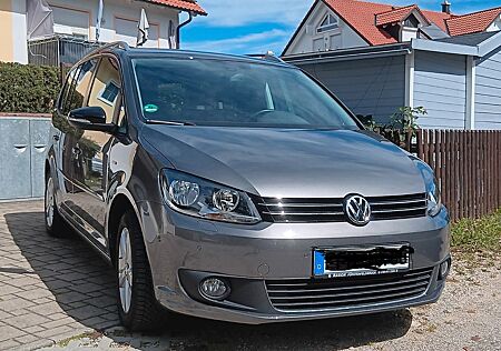 VW Touran Volkswagen 2.0 TDI DSG MATCH