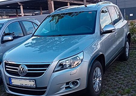 VW Tiguan Volkswagen 2.0 TSI DSG 4MOTION Sport & Style Spo...