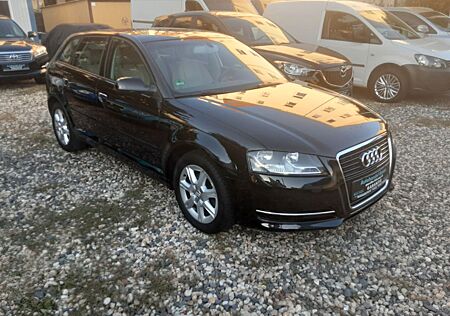 Audi A3 Sportback 1.8 TFSI Ambiente,Voll Scheckheft.