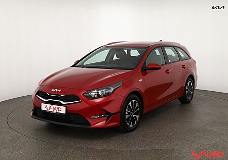 Kia Cee'd Sportswagon Ceed SW 1.5 T-GDI Aut. Navi Kamera Tempomat