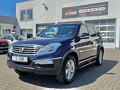 Ssangyong REXTON RX200W e-XDi Sapphire 4x4*7 Sitze*AHK*TOP