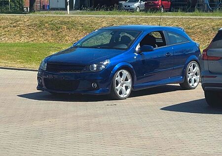 Opel Astra GTC 1.9 CDTI Edition 110kW Edition
