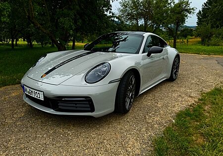 Porsche 992 Carrera Coupé Carrera