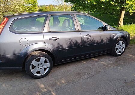 Ford Focus 1,6 Style Style