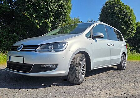 VW Sharan Volkswagen 2.0 TDI BMT Cup, 7 Sitzer & Panoramadach