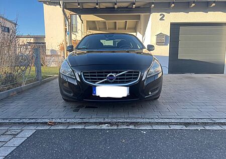 Volvo S60 D3 163PS Autobahnauto