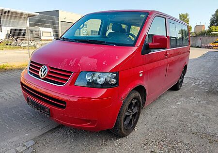 VW T5 Transporter Volkswagen Bus Multivan
