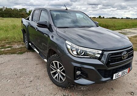 Toyota Hilux NUR FOR EXPORT