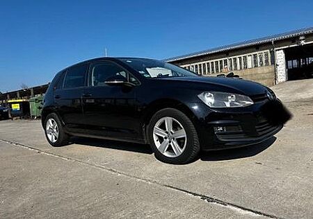 VW Golf Volkswagen 7 1.2 TSI BMT NAVI SCHECKHEFT SHZ