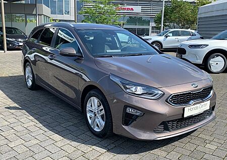 Kia Cee'd Sportswagon 1.4 Vision|Allwetter|Navi|RFK