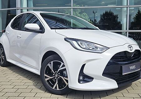 Toyota Yaris Hybrid 116 1.5 VVT-i Teamplayer