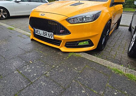 Ford Focus 2,0 EcoBoost ST ST