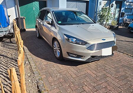 Ford Focus 2,0 TDCi 110kW PowerSh. Titanium Turni...