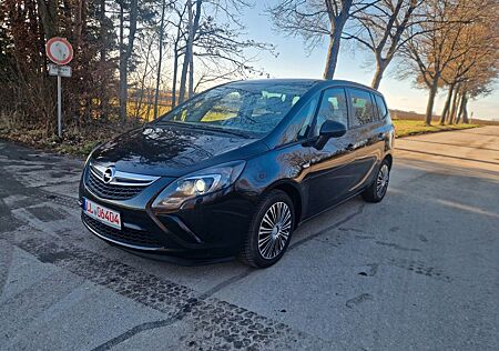 Opel Zafira C Edition/Xenon/Navi/Tüv 09.2027/EU6