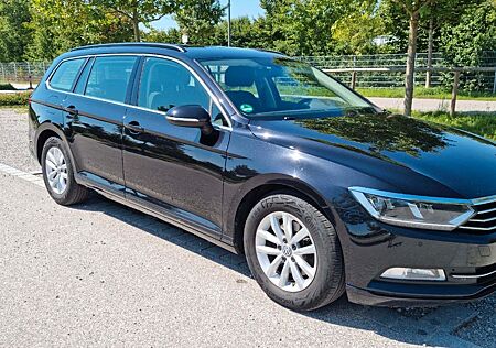VW Passat Variant Volkswagen 2.0 TDI Comfortline Variant C...