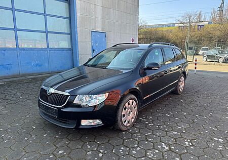 Skoda Superb Combi Active|Navi|Klima|SHZ|Temp.|AHK|