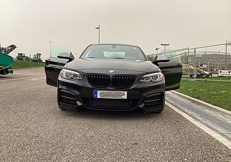 BMW M235i Coupé -1.H.,Scheckh.,zukünftiger Klassiker