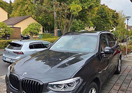 BMW X3 30i xDrive MSPORT AHK SD 8fach
