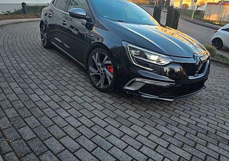 Renault Megane ENERGY TCe 205 EDC GT GT