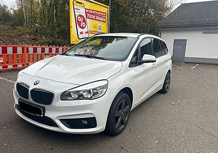 BMW 2er 218 Gran Tourer 218i Steptronic Advantage Festpr