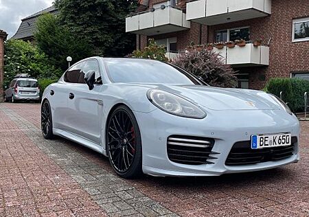 Porsche Panamera Turbo Mwst,Akrapovic, Softclo. 22 Zoll