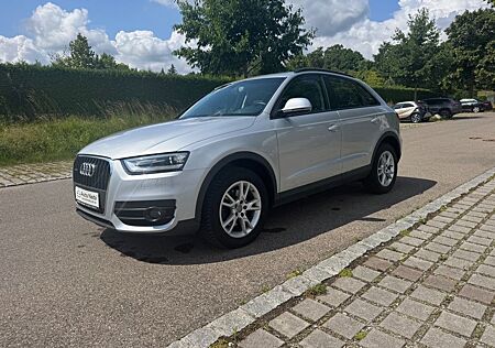 Audi Q3 2.0 TDI quattro*Automatik*Navi*Parksensor*