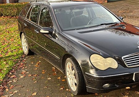 Mercedes-Benz C 180 KOMPRESSOR T CLASSIC Classic