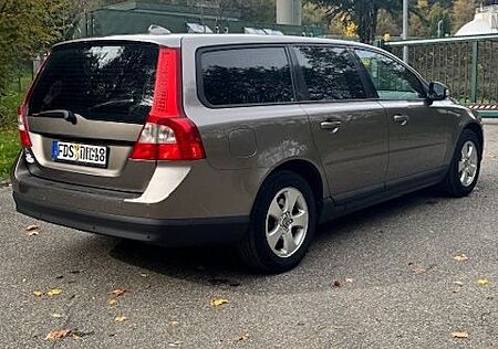 Volvo V70 2.4D 120kW 163PS 5 Zylinder TÜV 09/27