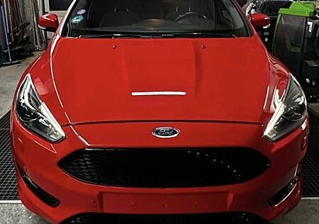 Ford Focus 1,5 EcoBoost 110kW ST-Line Turnier Aut...