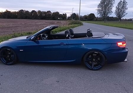 BMW 330i Cabrio -