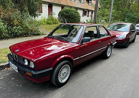 BMW 316 H Kennzeichen Sehr gepflegt