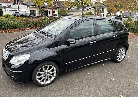Mercedes-Benz B 200 gebraucht kaufen Mercedes-Benz B 200 -