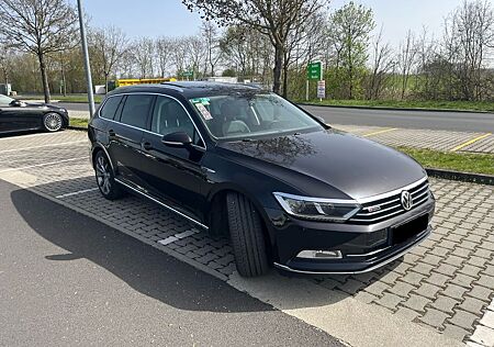 VW Passat Variant Volkswagen 2.0 TDI 239 PS DSG 4MOT Pano AbTe