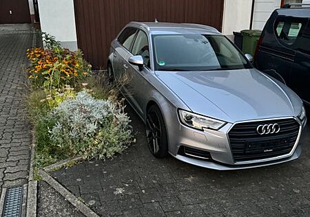 Audi A3 1.0 TFSI S tronic -