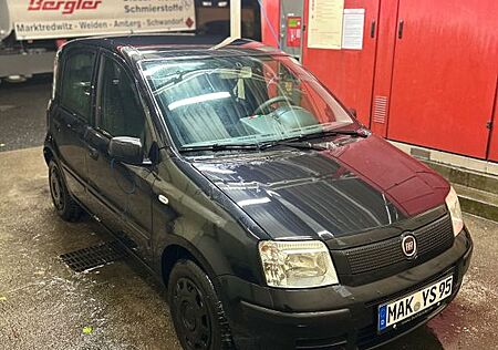 Fiat Panda TÜV bis 2027