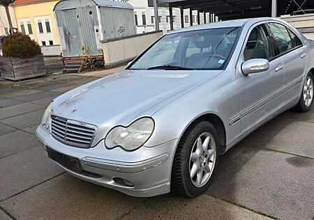 Mercedes-Benz C 240 Elegance W203 Anhängerkupplung