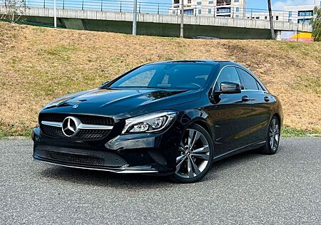 Mercedes-Benz CLA 180 7G-DCT Urban