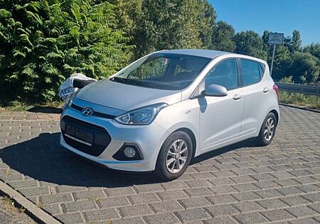 Hyundai i10 YES!