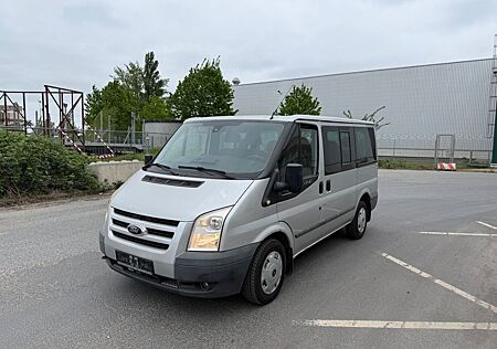 Ford Tourneo Custom 2.2 TDCI