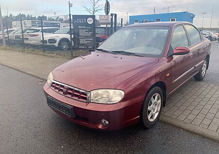 Kia Shuma 1.6 LS