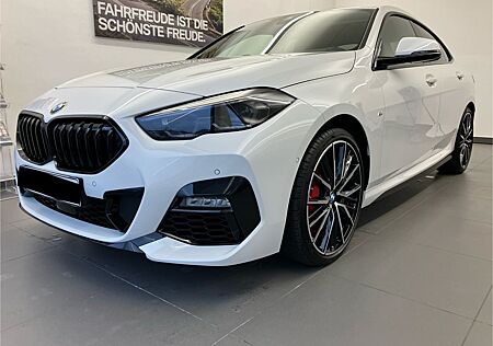BMW 220 i Gran Coupé