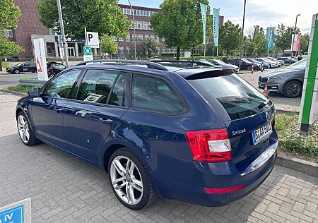 Skoda Octavia 1.6 TDI DSG Style Combi Style