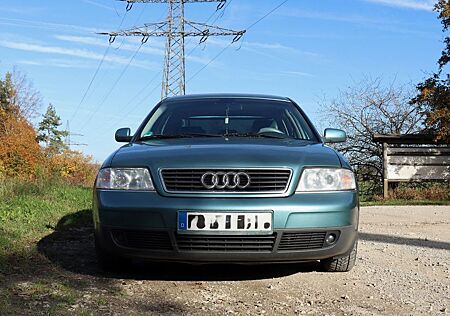 Audi A6 C5 Limousine, Baujahr 1997, 165 PS, 2.4