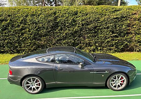 Aston Martin Vanquish SDP 1 of 94