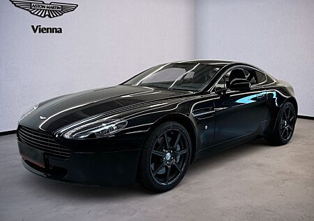 Aston Martin V8 Vantage | Onyx Black | Alcantara Int | PDC