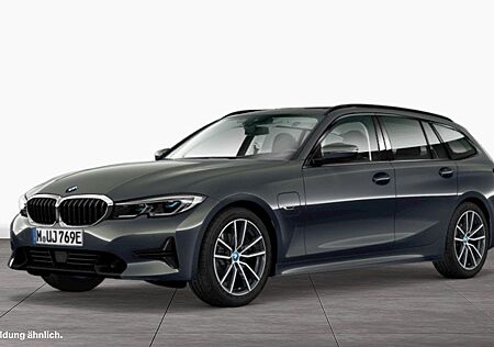 BMW 330e xDrive Touring Sport Line LiveCockpitProf